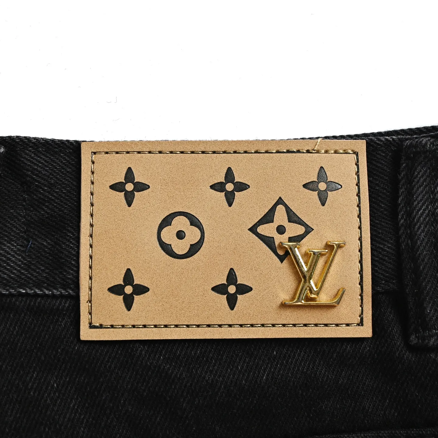 Louis Vuitton/